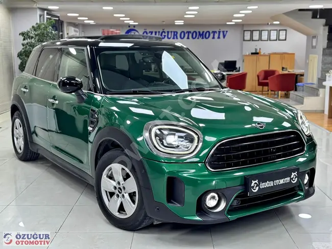 ÖZUĞUR'DAN 2021 M.COOPER COUNTRYMAN CLASSIC CAM TAVAN+NAVİ+64.KM