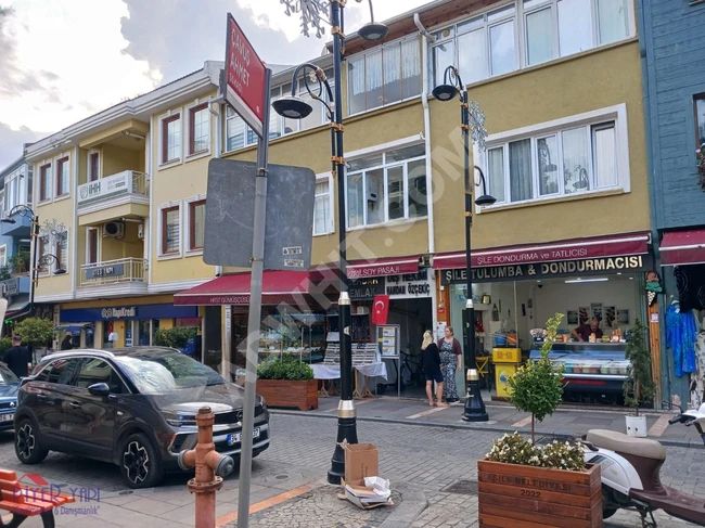 Apartment for sale 2+1, second floor in the center of ŞİLE in the middle of the market