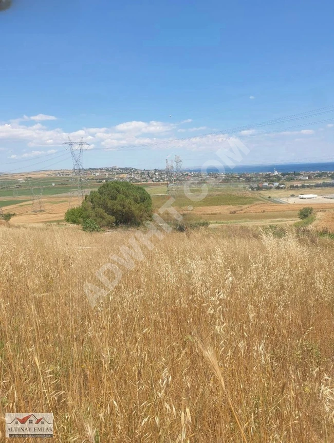 Urgent land for sale, 140 square meters in the area of MARMARA EREĞLİSİ - SULTANKÖY.