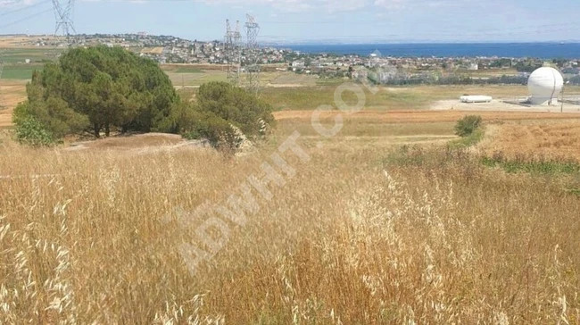 Urgent land for sale, 140 square meters in the area of MARMARA EREĞLİSİ - SULTANKÖY.