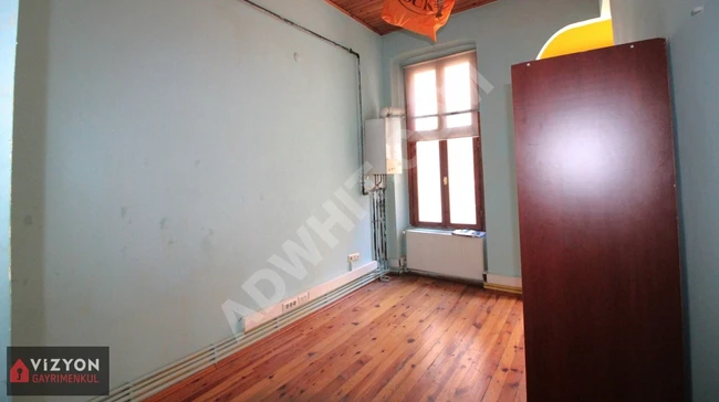 Office for sale in a central location, with high ceilings from BEYOĞLU.