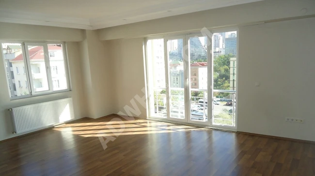 3+1 apartment for rent on the fourth floor with an unobstructed view near the Istanbul Financial Center (FİNANS MERKEZİ)