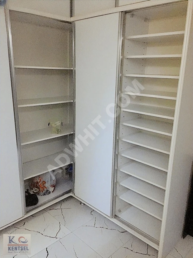 BAKIRKÖY OSMANİYE DE BAKIMLI SATILIK DAİRE