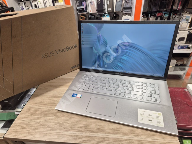 ASUS VIVOBOOK X712E