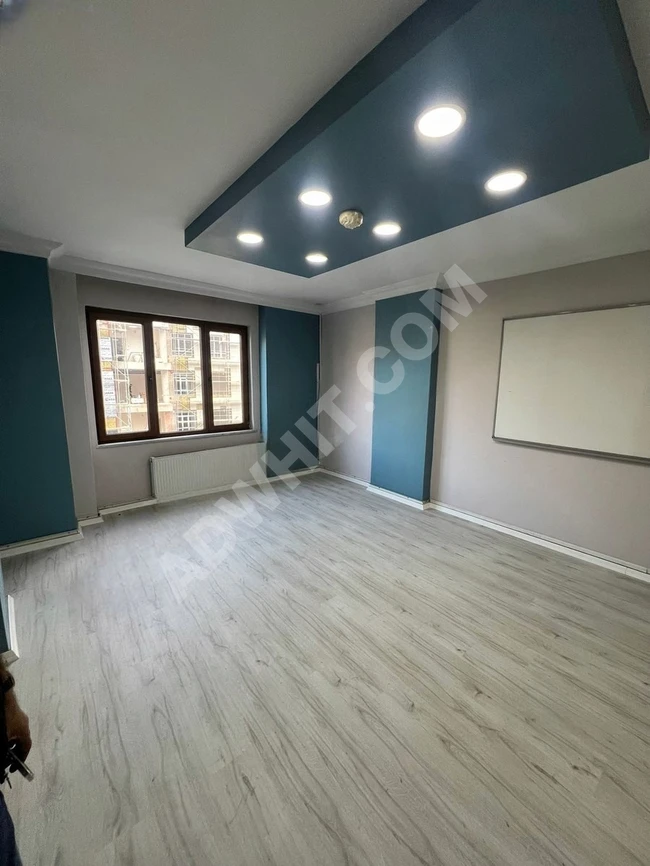 3+1 apartment or office for sale, on ALEMDAĞ CADDESİ