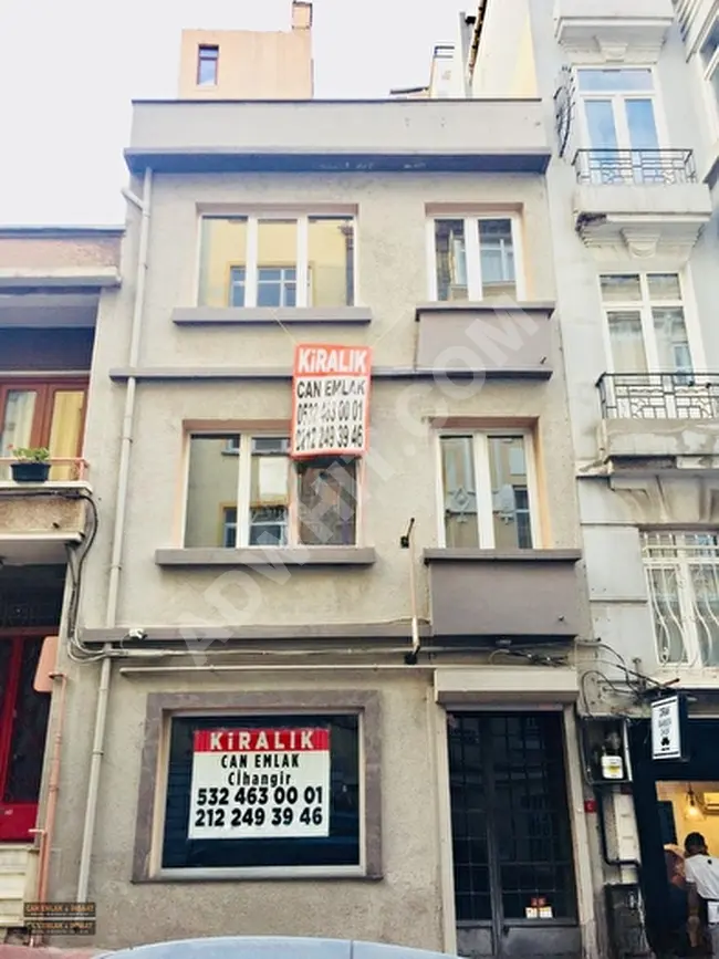 A magnificent building in the heart of Cihangir, consisting of 4 floors with a stunning terrace and a space of 300 square meters, in excellent condition.