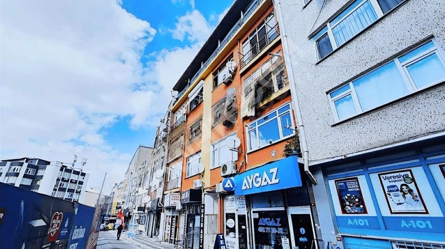 ÜSKÜDAR MİMAR SİNANDA MERKEZE 5 DAKİKA DÜZ AYAK 2+1