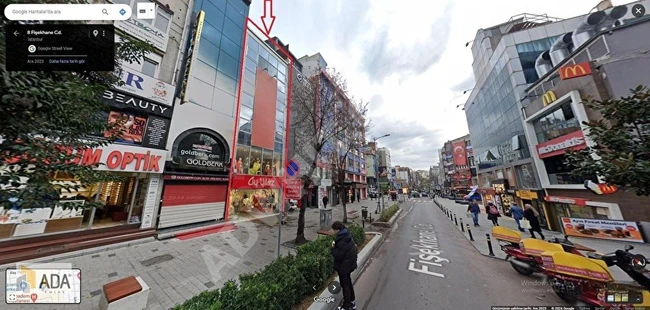 For sale: entire building opposite Carousel in Bakırköy Center