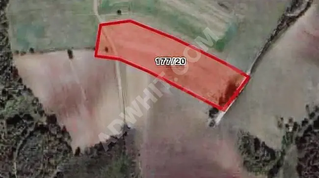 Land for sale with an area of 422 square meters located at the summit in Çatalca Çiftlikköy