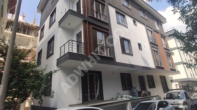 An apartment in a central location, on the garden floor, with open surroundings, walking distance to ÇARŞI metro.