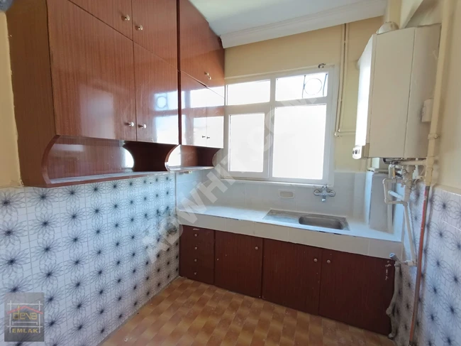 DEVADAN SALACAKTA KÖŞE FERAH BALKONLU ÇİFT CEPHE 3+1 120M2 DAİRE