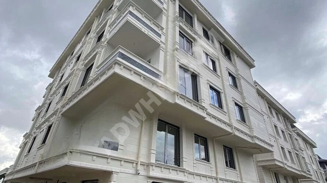 Luxury 4+1 apartment for sale in a complex consisting of 3 buildings in Çengelköy