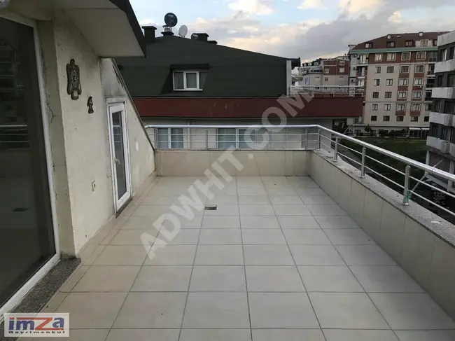 HAVUZLU OTOPARKLI GÜVENLİKLİ SİTEDE BÜYÜK TERASLI 2+1 DAİRE