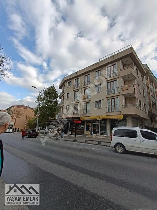 Apartment for sale 3+1 duplex with an area of 140 sqm in a great location on the main street in YENİ DOĞAN YUNUS EMRE