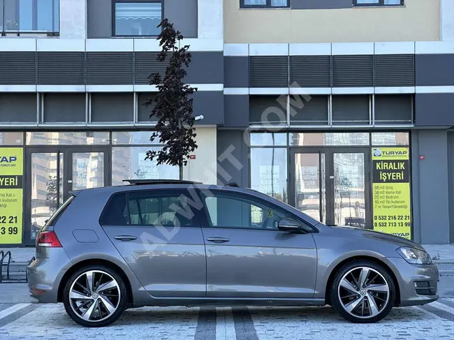 GOLF 1.4 TSI HIGHLINE 2013 model with a glass roof, excellent mechanical condition from KARLIK AUTO.