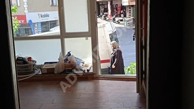 ÇELİKTEPE DE 40 M2  SATILIK DÜKKAN AKSU EMLAK TAN...