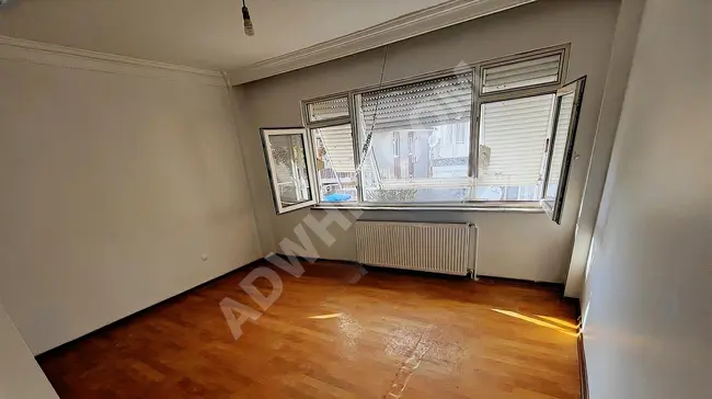 DEVADAN VALİDE ATİK'DE ÇİFT CEPHE BALKONLU 4.KAT 2+1 80M2 DAİRE