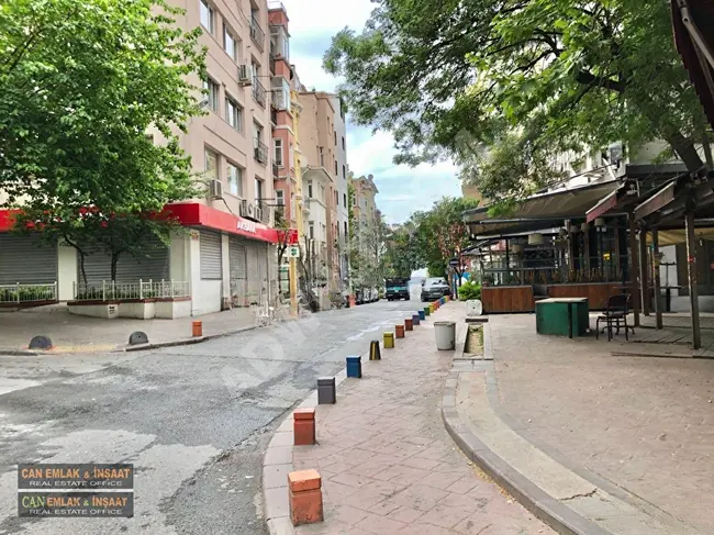 A commercial property in the heart of Cihangir, on the main street, direct entry, two floors, good rental yield, with an area of 60 square meters.