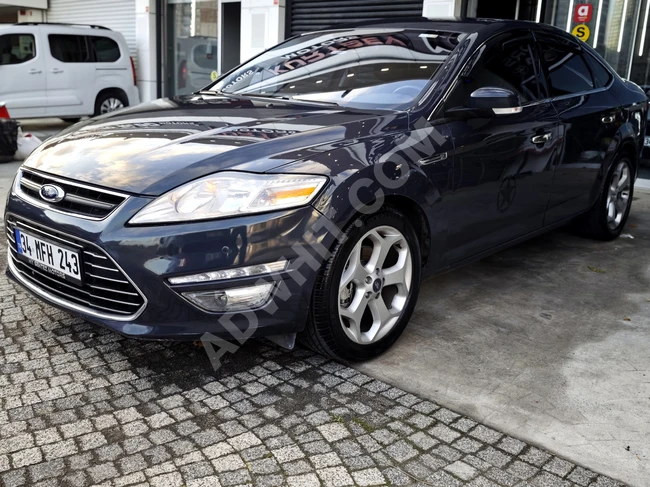 FORD MONDEO - Without defects and without any replaced parts, equipped with a POWERSHIFT transmission, the trunk has been painted with decorative paint.