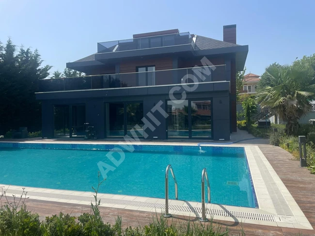 Villa for rent with a very large area