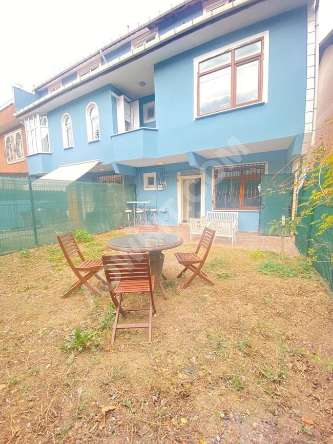 Villa with a sea view in Beylikdüzü