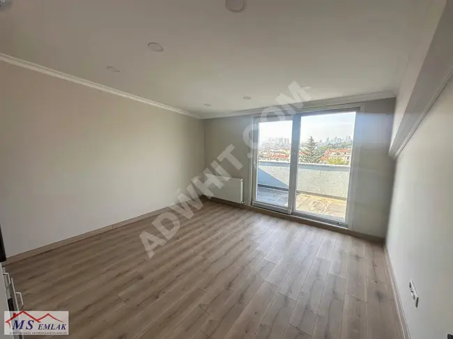 A new apartment with a view of the main street near the ÜSKÜDAR Center from MS EMLAK