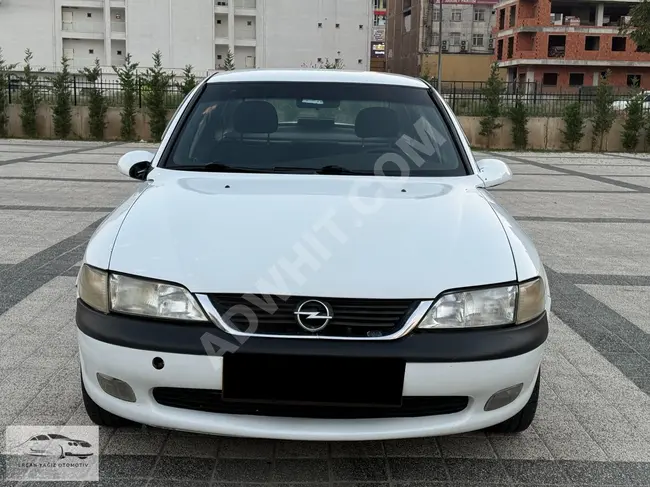 سيارة OPEL VECTRA 2,0 GLS موديل 1998 - سيارة عائلية نظيفة  - مسافة 300,000 كم - بقوة 136 حصان