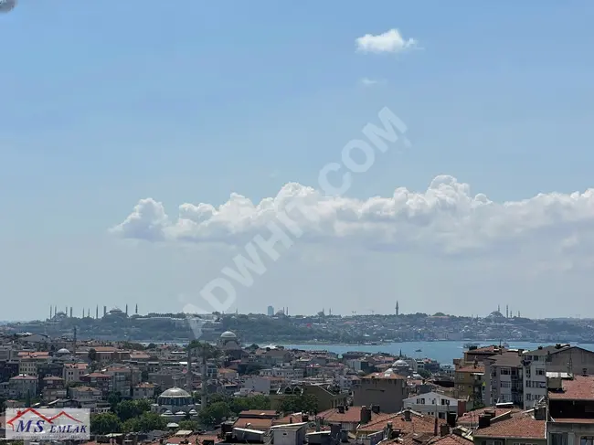 5+2 apartment with sea view and closed parking in Üsküdar Sultantepe area - from MS Emlak