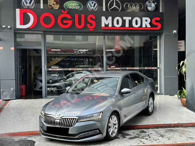 سيارة SKODA SUPERB 1.6 TDI PREMIUM موديل 2020 بدون عيوب وبدون طلاء