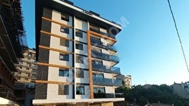 YEŞİL EMLAK'TAN KUZGUNCUK ÜSTÜNDE 4+1 LUX BİNADA 4.KAT YENİ SIFIR 3 BANYOLU 170M² SATILIK DAİRE