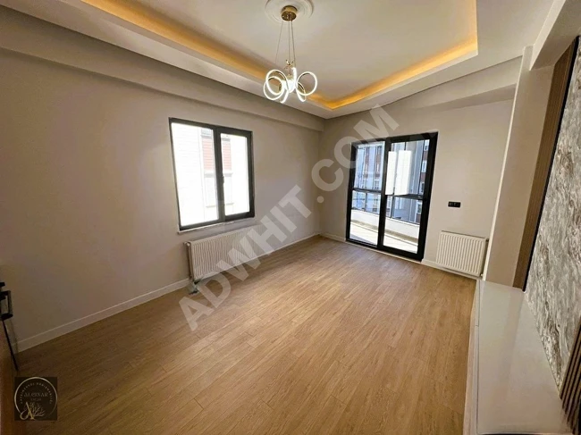 🏡🏡شقة 2+1 فاخرة , في الطابق الاوسط , بواجهة امامية - من ALÇINAR EMLAK 🏡🏡