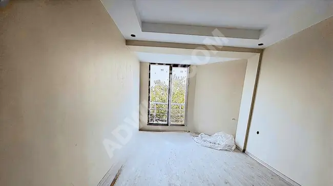 Apartment with high entrance, at an unbelievable price, in BAŞAKŞEHİR GÜVERCİNTEPE