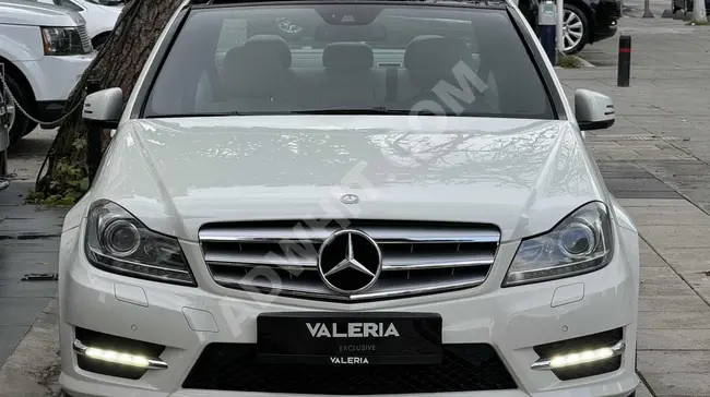 MERCEDES C180 Komp.BlueEfficiency Amg 2011 - بسقف زجاجي , داخلية بلون بيج , ميزة تثبيت السرعة