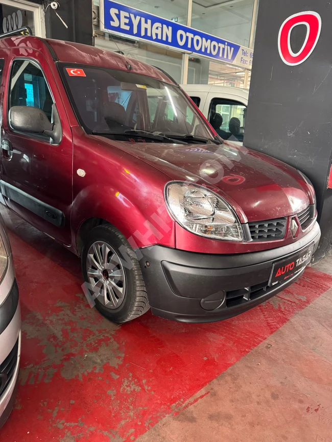 Renault kangoo موديل 2007 بصيانة كاملة بحالة ممتازة