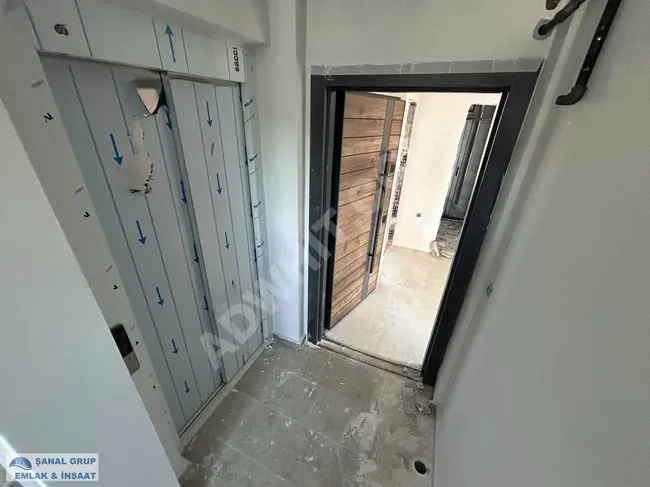 MERKEZİ KONUM`DA SIFIR BALKONLU 2+1 ARAKAT SATILIK DAİRE