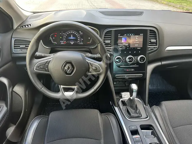 2023 RENAULT MAGANE 1.3 TCe İCON EDC 10 BİN KM