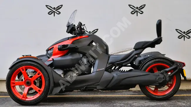 Motorcycle - CAN-AM RYKER 900CC - Model 2019 - Color Launch with Additional Features - by X-CLUSIVE