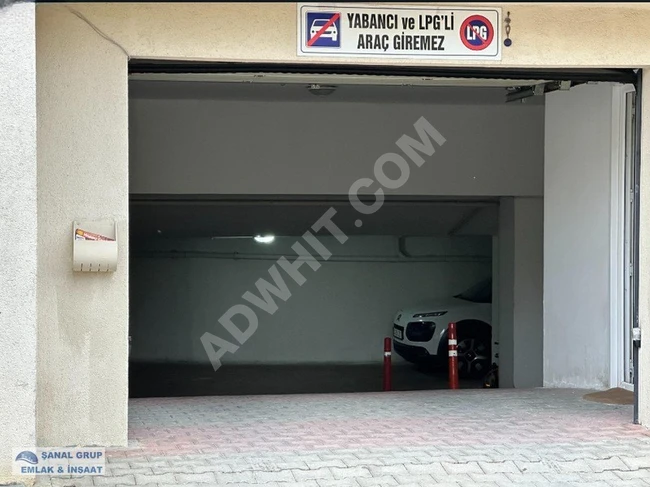 ÜMRANİYE SİTE MAHALLESİ KAPALI OTOPARKLI 2+1 SATILIK DAİRE