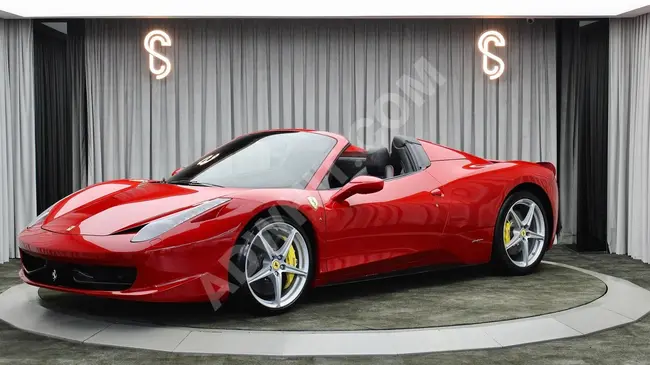 FERRARI 458 ITALIA SPIDER LIFTING موديل 2013 كربون , بدون عيوب - SCLASS