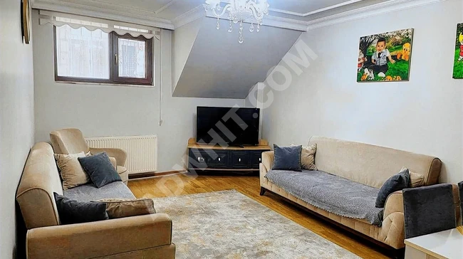 3+1 apartment for sale in ZEYNEP KAMİL neighborhood - from GAYRİMENKUL 216