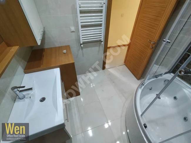 Spacious 2+1 apartment for sale in Hacegan building, Beylikdüzü Osmanlı Street