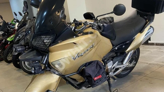 دراجة Honda موديل 2007 بدون عيوب  بلون خاص 60 الف كم للبيع من Point motors