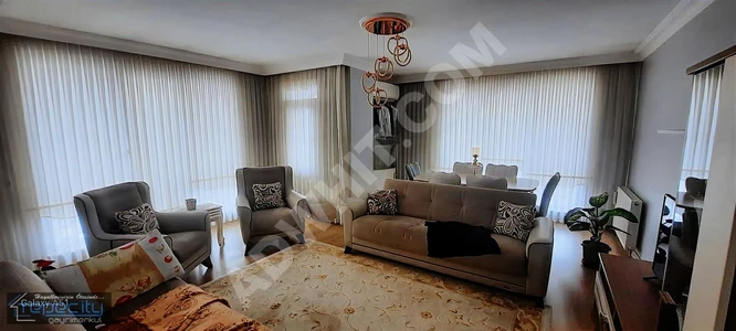 SEFAKÖY SİTE İÇİ SATILIK DAİRE 2+1 95 M2