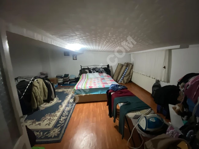 Zeytinburnu Veliefendi de satılık dubleks 4+1.160m2