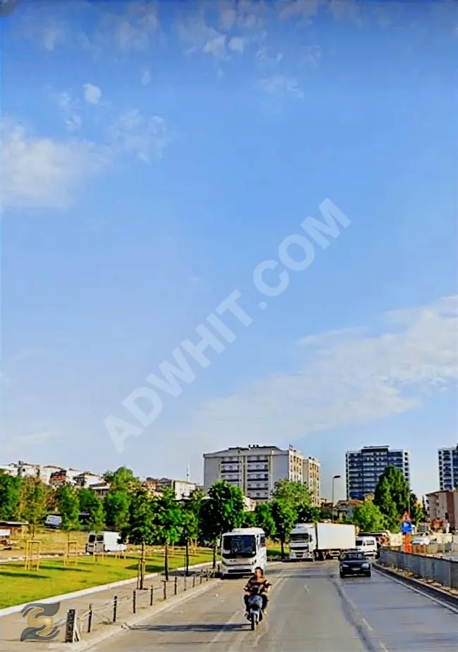 Land with a street frontage in BAHÇELİEVLER - from ORTA NOKTA