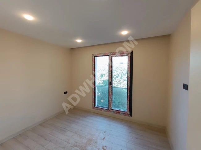 Butik sitede satılık 2+1 daire, 77m, asansör, oto parklı