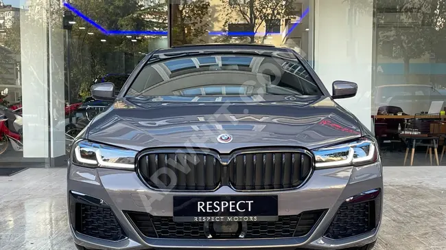 RESPECT MOTORS 2023 BMW 5.20i 50.YEAR LASER SHADOW MFREN MKOLTUK