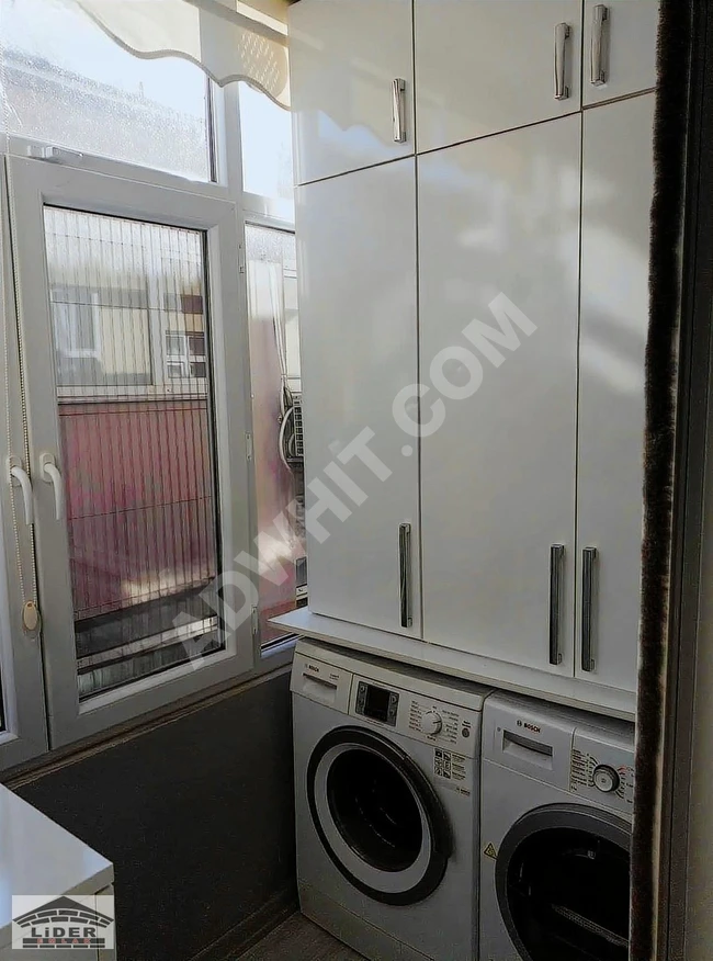 A clean 2+1 apartment with an elevator located in Bahçelievler Siyavuşpaşa, Barbaros 2.Sokak.