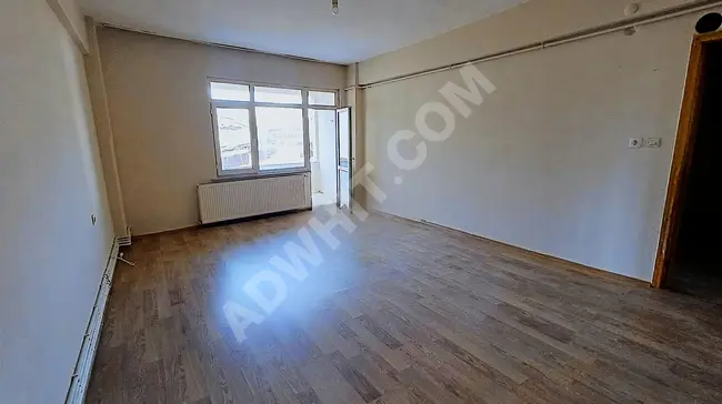 METROBÜSE 5 DK 1+1 BÜYÜK DAİRE