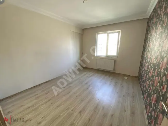 Duplex for rent 3+1 with a terrace in the BİLİM YUVA2 complex near MARINA